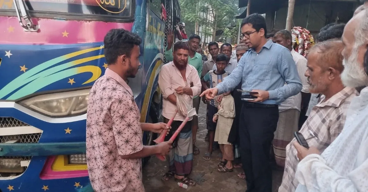 চন্দনাইশে হাইড্রোলিক হর্নের দায়ে জরিমানা