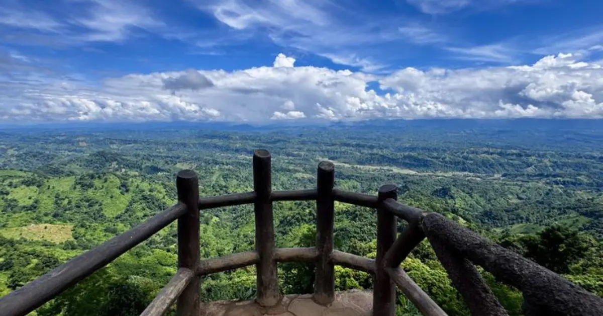 শীতের ভ্রমণে বান্দরবানের পাহাড়ি সৌন্দর্য